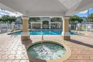 Photo #3: O6353586 Listing 
