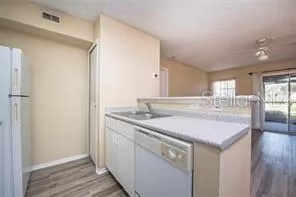 Photo #4: O6353618 Listing 