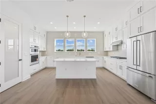 Photo #4: O6353791 Listing 