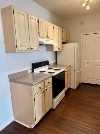 Photo #5: O6353928 Listing 