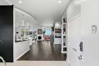 Photo #2: O6354053 Listing 