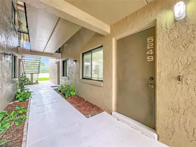 MLS: O6354070 Condo For Sale