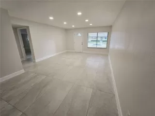 Photo #4: O6354130 Listing 