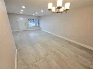 Photo #5: O6354130 Listing 