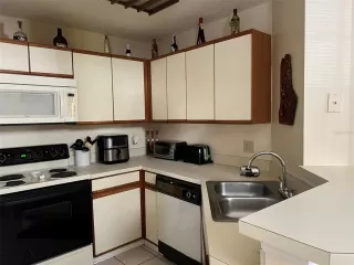 Photo #6: O6354173 Listing 