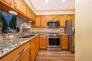 Photo #6: O6354198 Listing
