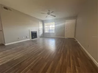 Photo #3: O6354232 Listing