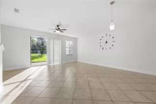 Photo #3: O6354376 Listing 