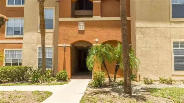 MLS: O6354439 Condo For Sale