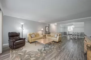 Photo #4: O6354465 Listing