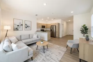 Photo #3: O6354707 Listing 