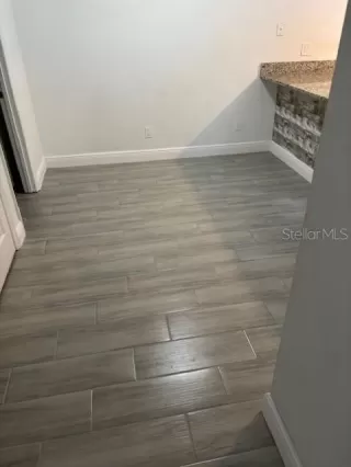Photo #3: O6354749 Listing
