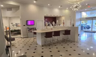Photo #1: O6354753 Listing