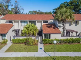 Photo #1: O6354817 Listing