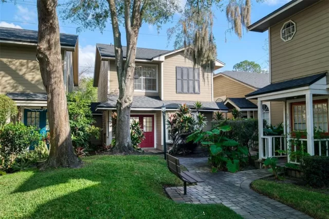 MLS: O6355000 Condo For Sale