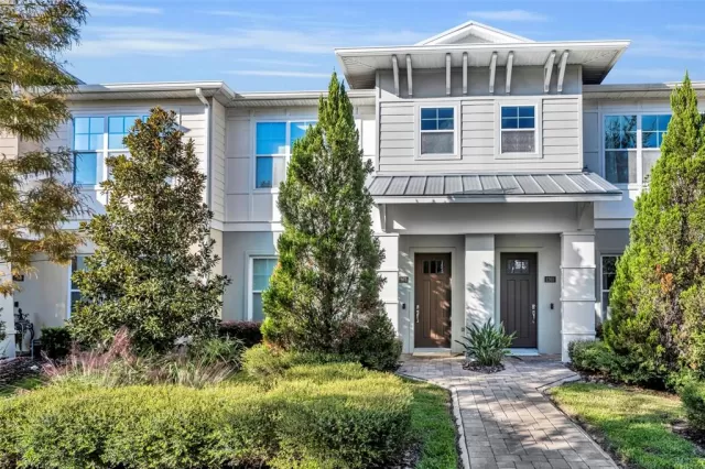 MLS: O6355014 Condo For Sale