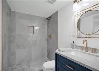 Photo #6: O6355044 Listing