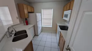 Photo #2: O6355295 Listing