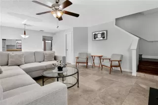 Photo #5: O6355305 Listing