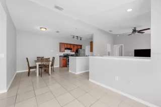 Photo #6: O6355384 Listing