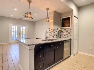 Photo #3: O6355627 Listing