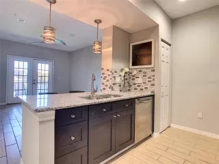 Photo #6: O6355627 Listing