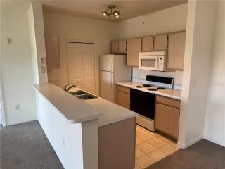 Photo #3: O6355662 Listing