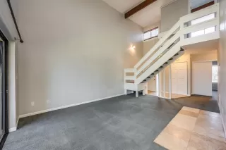 Photo #1: O6355663 Listing