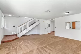Photo #6: O6355667 Listing