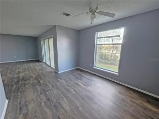 Photo #6: O6355895 Listing