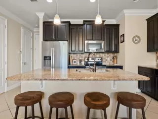 Photo #4: O6355993 Listing