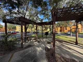 Photo #2: O6356181 Listing 