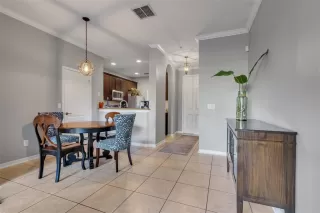 Photo #5: O6356314 Listing