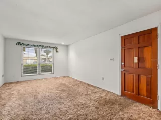 Photo #3: O6356474 Listing