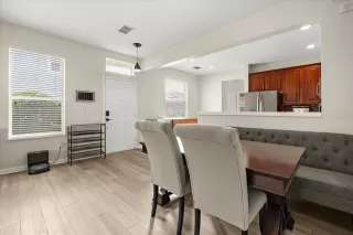 Photo #6: O6356486 Listing