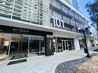 Photo #1: O6356604 Listing