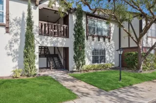 More Details about MLS # O6356636 : 5411 HANSEL AVENUE UNIT K5