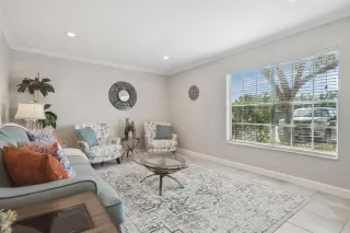 Photo #3: O6356636 Listing 