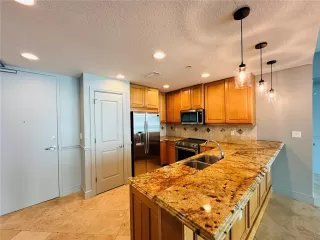 Photo #4: O6356643 Listing