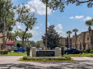 Photo #1: O6356756 Listing