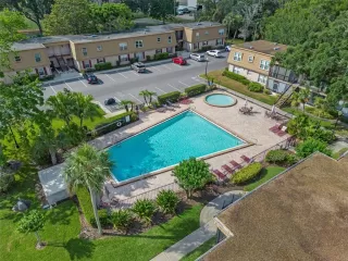 Photo #2: O6356756 Listing