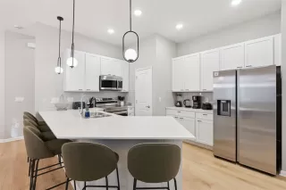 Photo #3: O6356856 Listing 