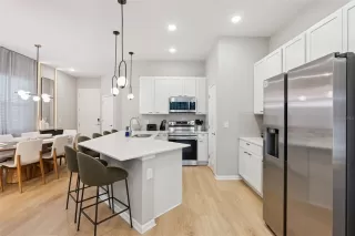 Photo #5: O6356856 Listing 