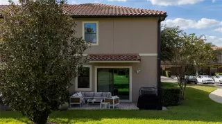 Photo #5: O6356953 Listing