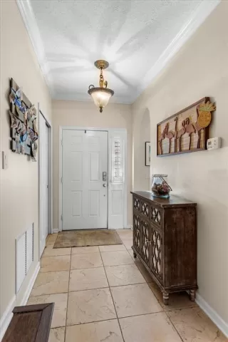 Photo #2: O6357070 Listing 