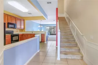 Photo #6: O6357389 Listing