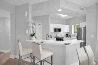 Photo #4: O6357405 Listing 