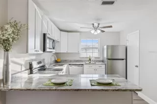 Photo #3: O6357427 Listing