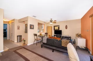 Photo #5: O6357493 Listing