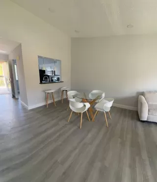 Photo #3: O6357629 Listing 